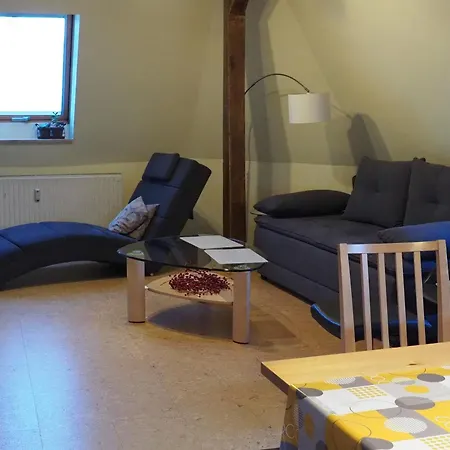 Jarmen Ferienwohnung Appartamento *